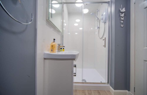 Kirkcaldy Apartamento | Double Ensuite Room