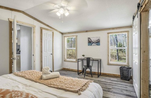 Cripple Creek Chalet De Esquí | Rustic 3BR Home with Hot Tub, Peak View near Cripple Creek