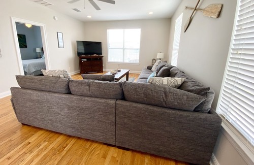 Morgantown Casa | Morgantown Private Home w/ Pool & Easy Beach Access