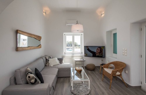 Paraga Villa | TIIFANYS VILLAS - PRIVATE Villa & Private Pool with Sea View