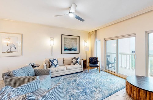 Sandestin Condominio | Renovated Gulf view condo w/ beach access & resort pools, hot tub, tennis
