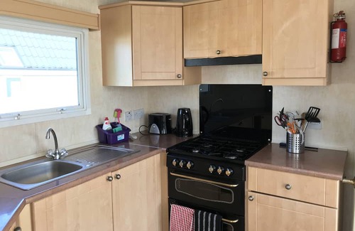 Camber Casa | Camber sands 3 bedrooms gas central heating seaside fun