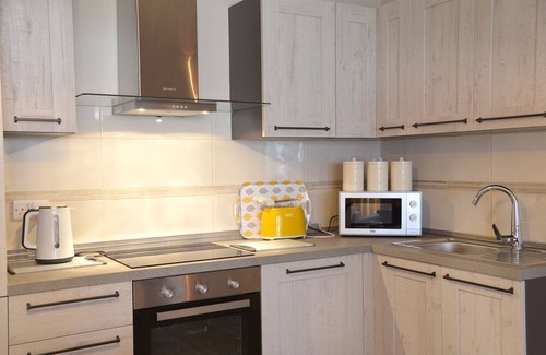Bugibba Apartamento | ITS YOUR VACATION, MAKE IT A MEMORABLE ONE!!