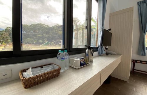 Xinyi Cama Y Desayuno | Rona Resort