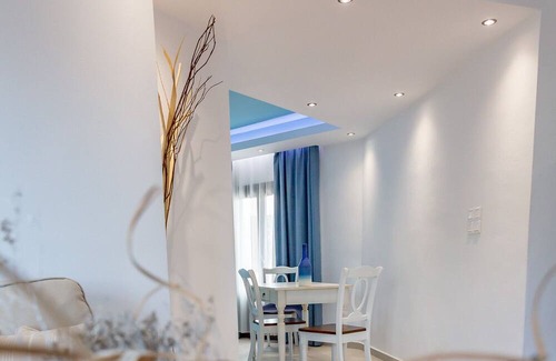 Panagia Apartamento | Theoxenia Deluxe Apartment with Sea View