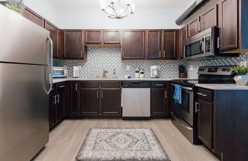 Johnson City Apartamento | Dreamy Loft Downtown Hosted by The Sanctuary Co.