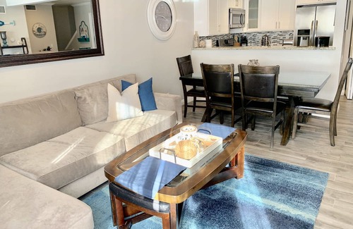 Hermosa Village Casa | Walk To Disneyland, Disneyland Rental Home 2.