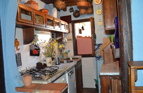 Castiglione della Pescaia Casa | Relax in the silence of the green, a few steps from the sea.