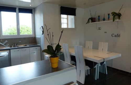 La Seyne-sur-Mer Apartamento | T3, 60 m2, 3 mins walk from the sablettes beach, air conditioning, calm, WIFI