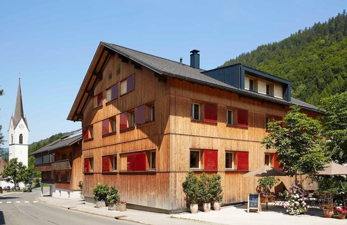 Bizau Casa | Four-bed room with half board - Hotel Wirtshaus Taube