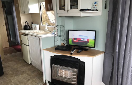 Camber Casa | Large 3 bedroom caravan in camber sands family friendly holiday Park.