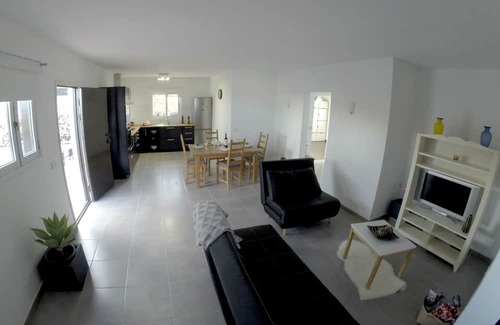 Tinajo Casa | Casa Candela quiet and good views