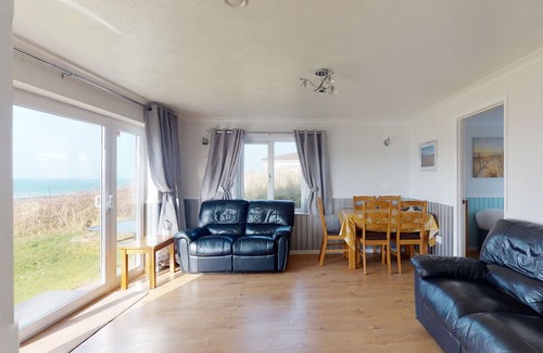 Hayle Cabaña | Stunning ocean views and comfortable accommodation for up to 6