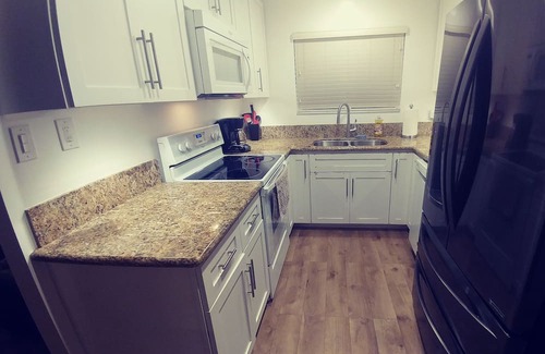 Linda Vista Casa | Excelente ubicación con comodidad y diversión incluida.