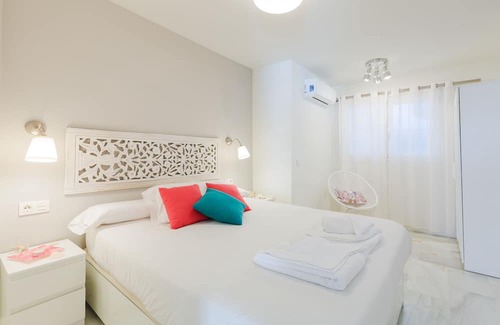 La Malagueta Apartamento | BEACH & CENTER NEW LUXURY APARTMENT