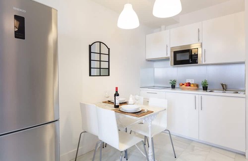 La Malagueta Apartamento | BEACH & CENTER NEW LUXURY APARTMENT