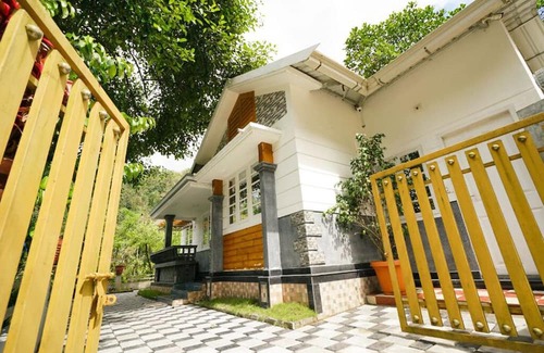 Devikolam Casa | Amiable Home Stay near to National Highway/Munnar