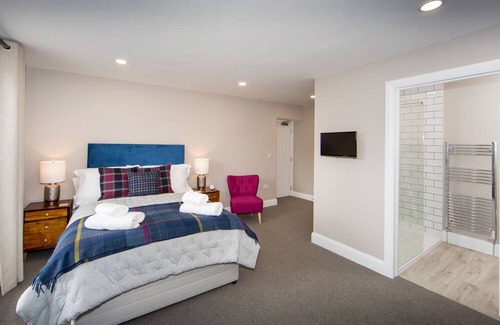 Redhill Hotel | Darlington Arms