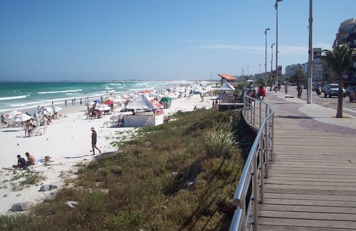 Cabo Frio Apartamento | Apt 200 meters from Praia do Forte, Building 3 Rivers