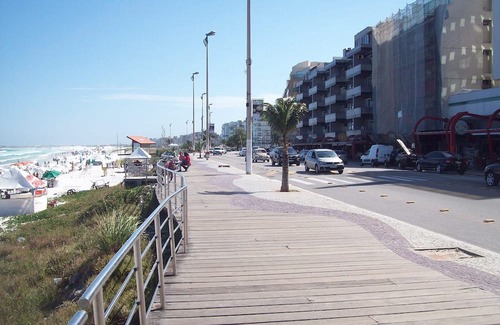 Cabo Frio Apartamento | Apt 200 meters from Praia do Forte, Building 3 Rivers