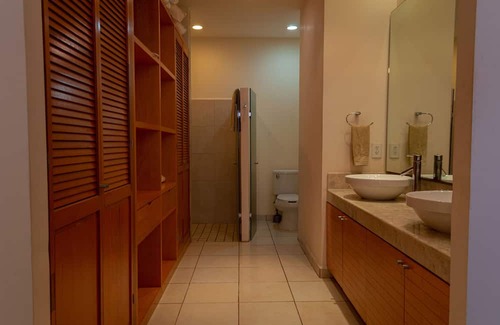 La Cruz de Huanacaxtle Condominio | La Cruz Marina view 2 bdrm condo
