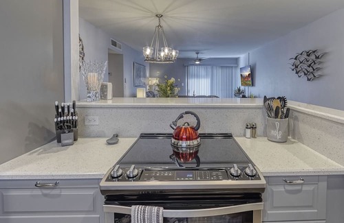 South Scottsdale Condominio | Impresionante 2Bd / 2Ba Old Town Condo cómodamente Capacidad para 6