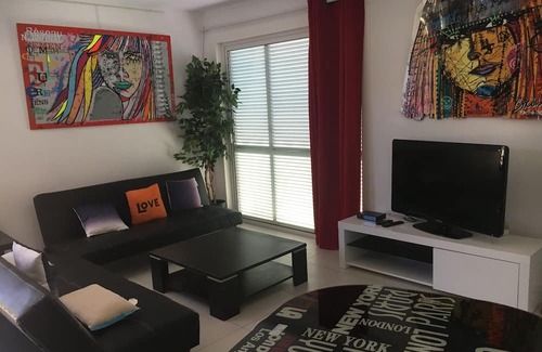 Santa Giulia Casa | Beach walking distance, House with 2 pools