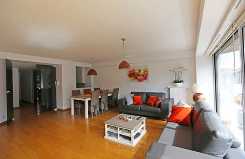 Knokke Apartamento | Stunning apartment downtown 300m from the beach