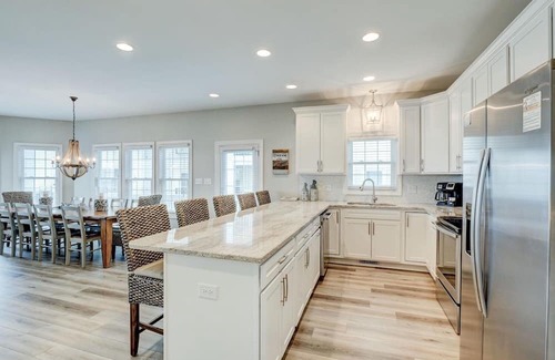 North Topsail Beach Casa | Frente al mar 5 BR Townhouse - Piscina, jacuzzi privado, y la playa!