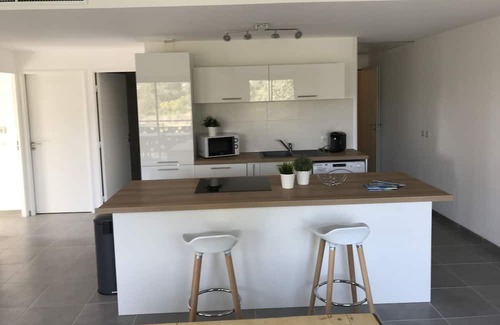 La Croix-Valmer Apartamento | Beautiful air-conditioned apartment, new construction.