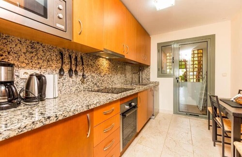 Milla de Oro Apartamento | Enjoy the temptation of luxury and tranquility in Marbella