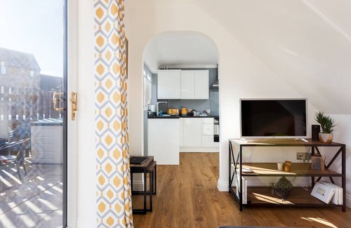 Poole Apartamento | Fantasea - a house that sleeps 3 guests in 2 bedrooms