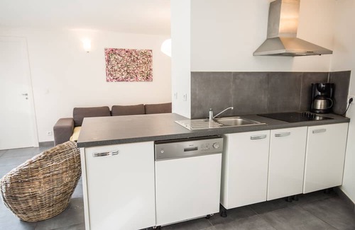 Porto-Vecchio Casa | Villa Alzu, 3 bedrooms, 6 people, shared heated swimming pool, in the heart of the Corsican maquis