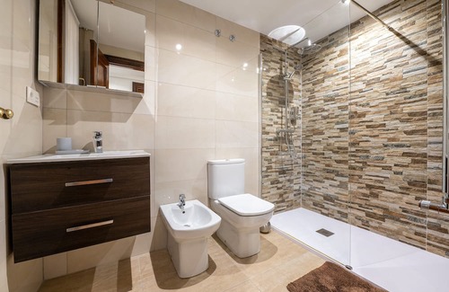 Ensanche Apartamento | Dolce Vita Centro. Tourist apartment, free parking.