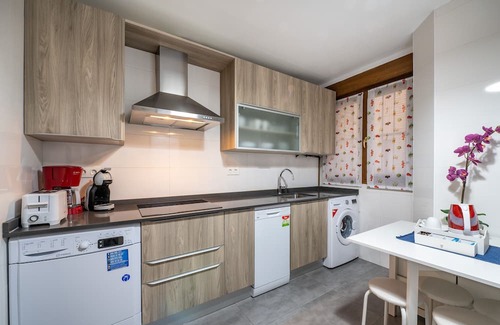 Ensanche Apartamento | Dolce Vita Centro. Tourist apartment, free parking.