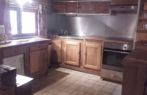 Gouaux-de-Luchon Chalet De Esquí | CHARMING CHALET, CLASS 3 *, LARGE GARDEN FENCING 10 MIN FROM LUCHON