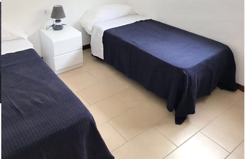 Cala Vadella Chalet De Esquí | Chalet with private pool, Wifi and A. C in Cala Vadella