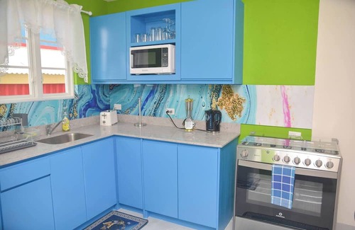 Ivy Apartamento | Grateful 4bd by Zenbreak