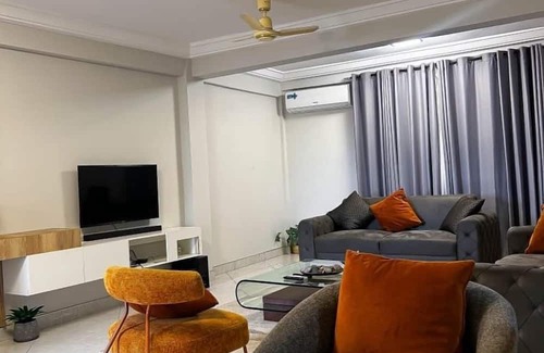 Sunyani Apartamento | EROCK APARTMENT