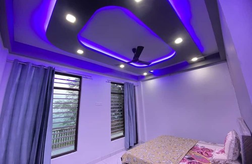Naina Devi Cama Y Desayuno | Revanta Home Stay