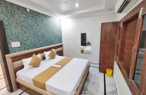 Khajuraho Hotel | Soni's Mansion