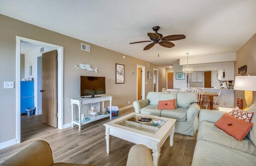 Butler Beach Condominio | Beachfront Bliss: St. Augustine Escape
