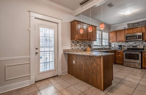 Memphis Casa | Parkway Nest