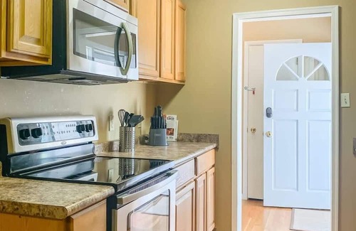 Madison Casa | Mahan Splashdown
