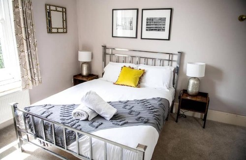 Hawkhurst Hotel | The Royal Oak Hotel