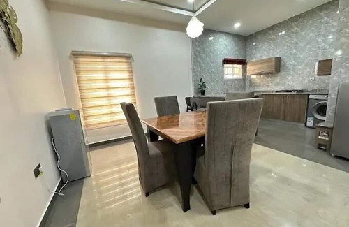 Kubwa Apartamento | Dasah Apartment