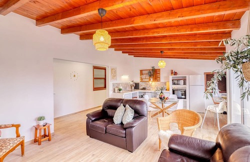 El Guincho Casa | Cozy House w BBQ Teide Views Near City Center