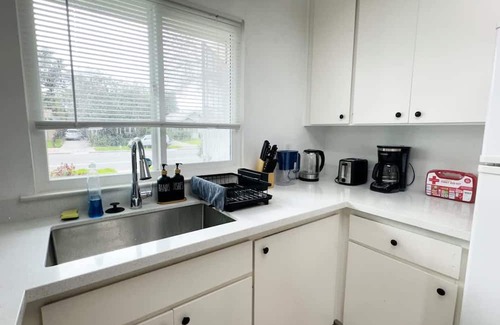 Northside Casa | Comfortable 4BR Heart Downtown SJ Central AC Sjsu
