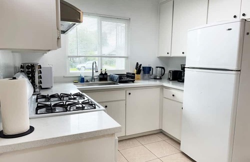 Northside Casa | Comfortable 4BR Heart Downtown SJ Central AC Sjsu