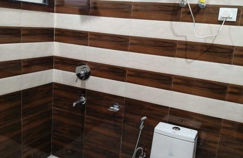 Greater Noida Hotel | The Royal Harmony